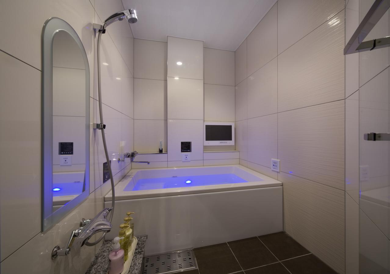Jewel Hotel Luxury Modern (Adults Only) Miyoshi  Extérieur photo